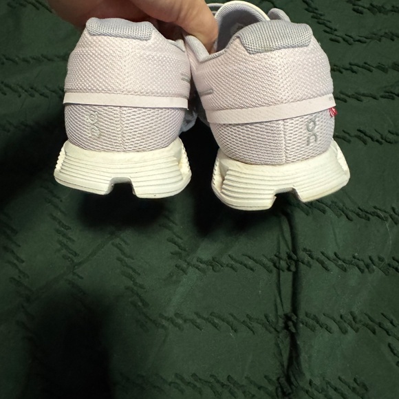 On cloud - Picture 3 of 5